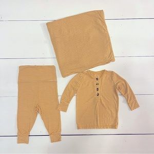 Lou Lou & Company Top & Bottom Set 6-12 Months, Swaddle